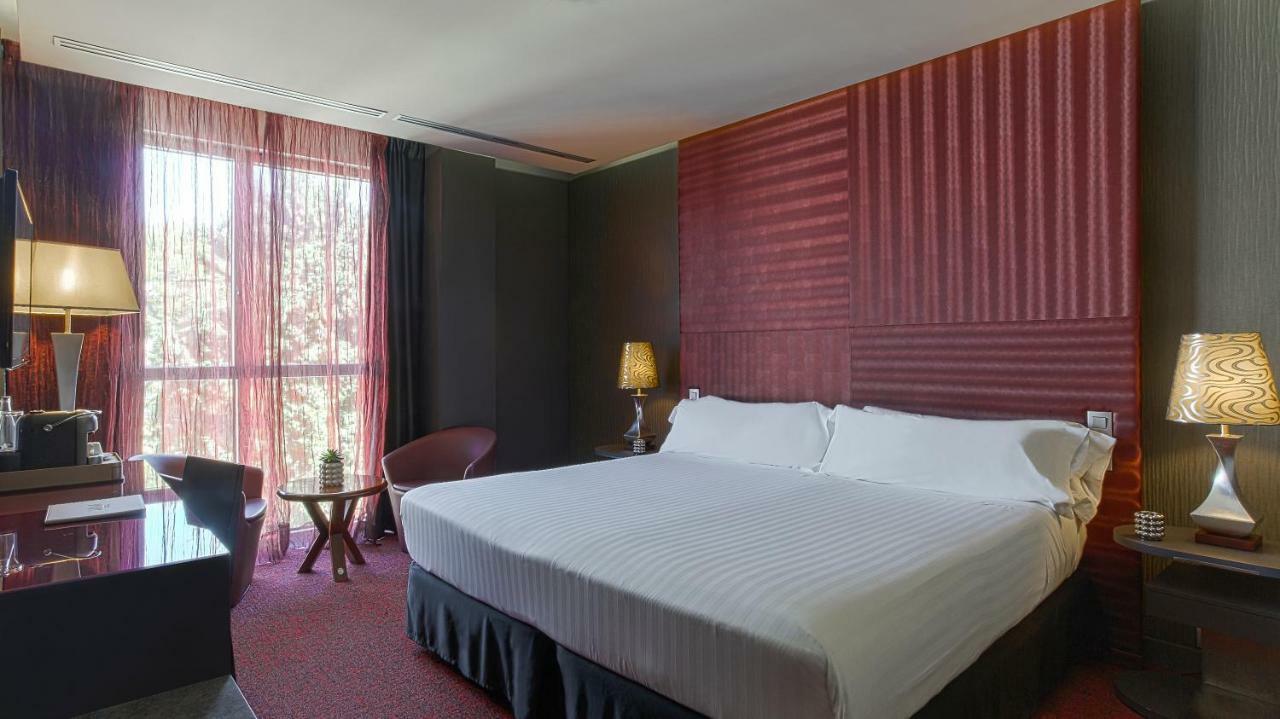 Hotel Mim Sitges & Spa Kültér fotó